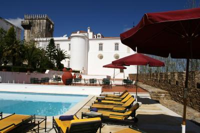 Estremoz_swimmingpool