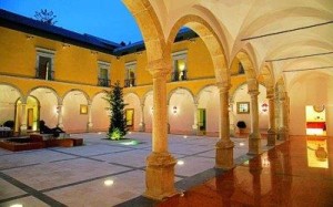 pousada-of-portugal -tavira-exterior-cloister